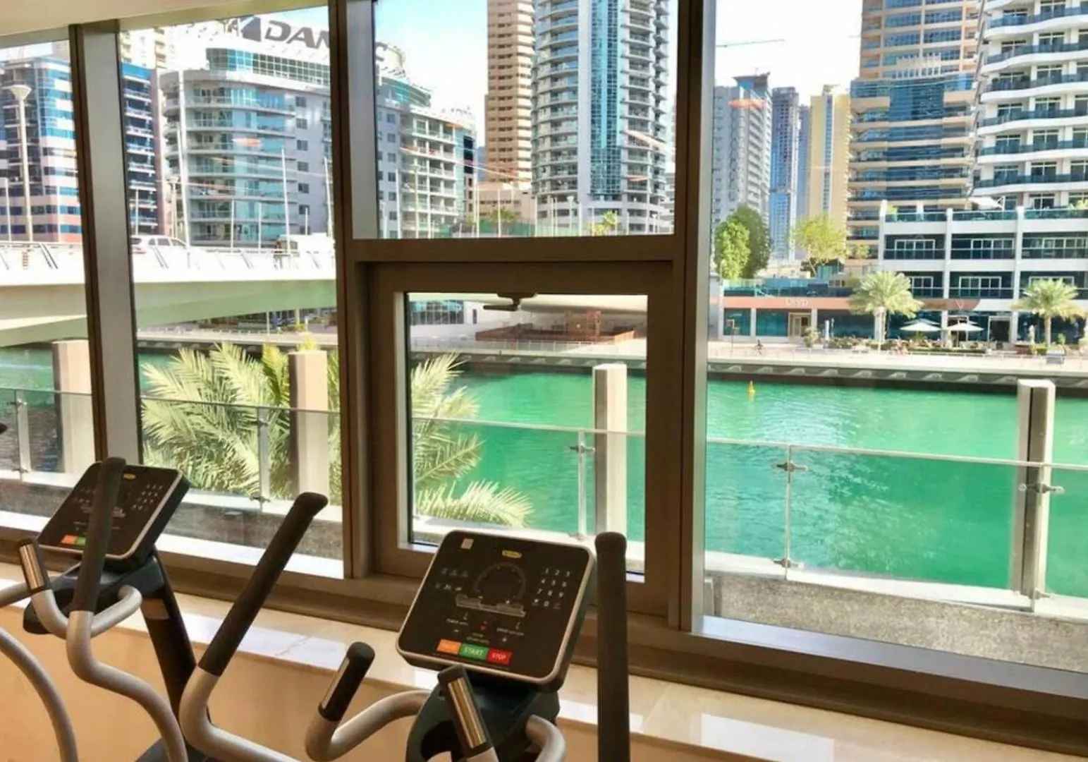 Sparkle Tower Panoramic Marina View 1Br Dubai United Arab Emirates