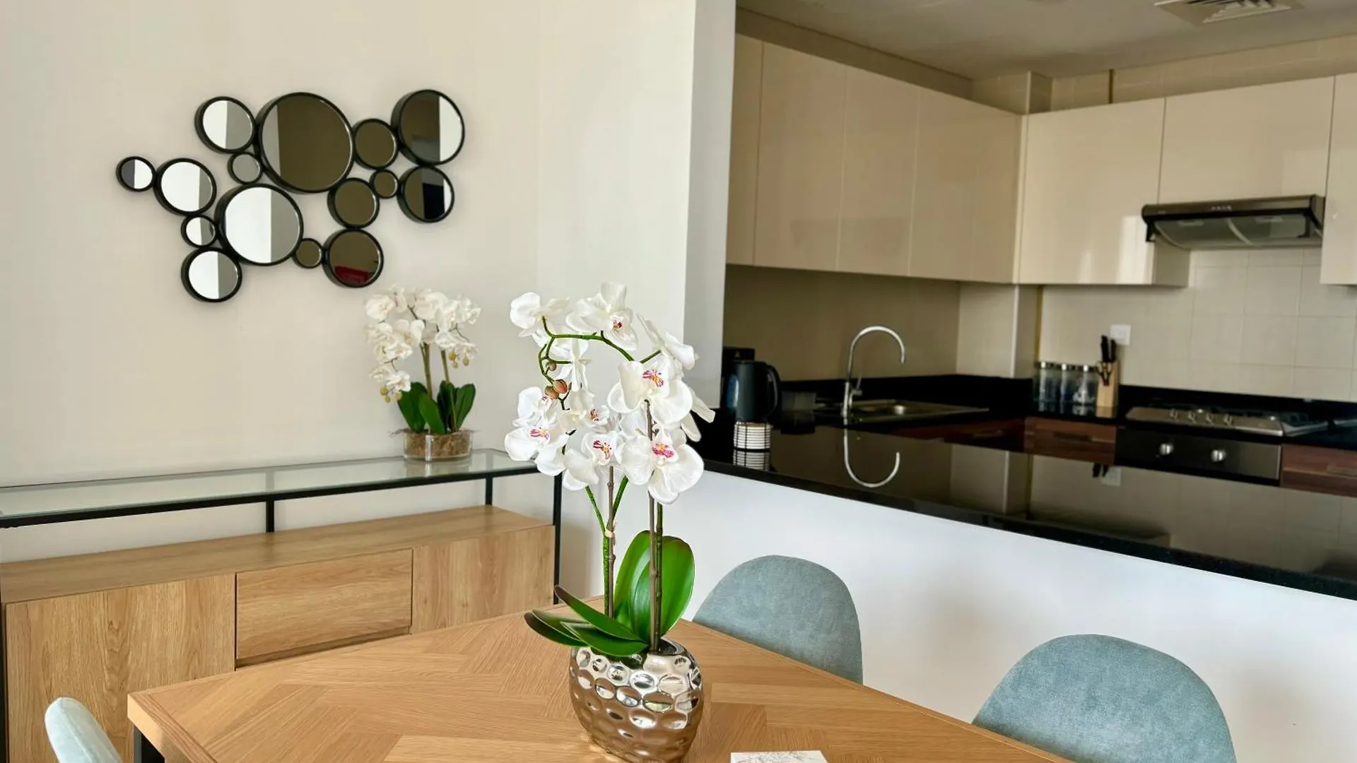 Sparkle Tower Panoramic Marina View 1Br Dubai 0*,